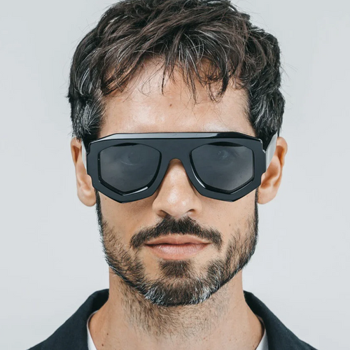 Gafas de sol CoutureGrid puestas por modelo