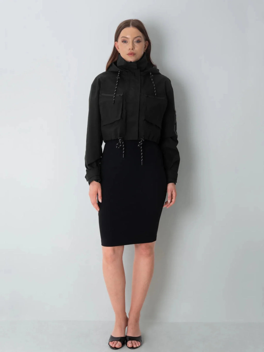 Chaqueta impermeable corta con capucha STM-TEX™