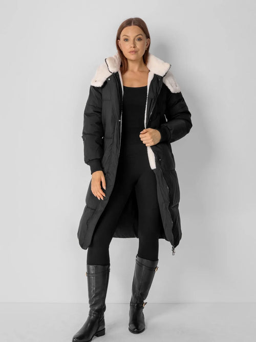 Chaqueta acolchada larga clásica WarmCore™ con forro de piel sintética