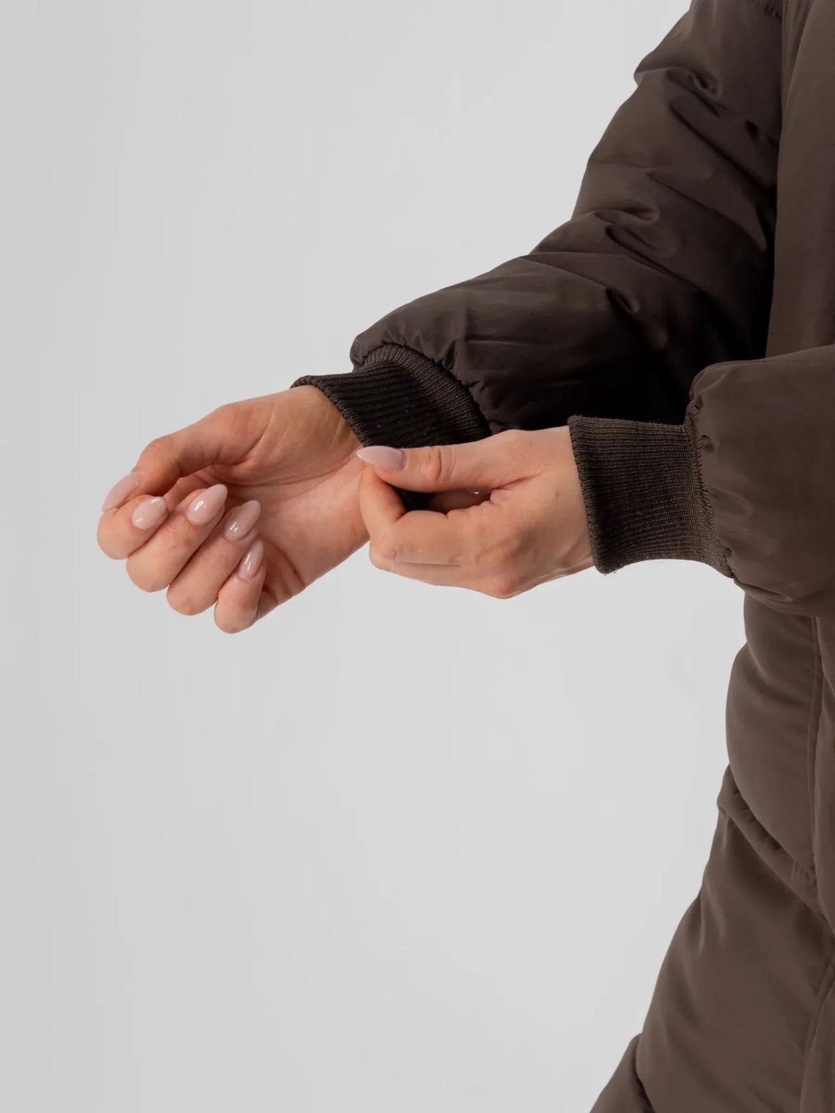 Chaqueta acolchada larga clásica WarmCore™ con forro de piel sintética
